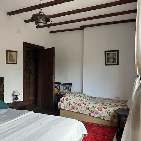 Opa Apartment *