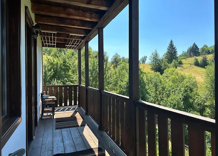 Opa דירה סמוליאן